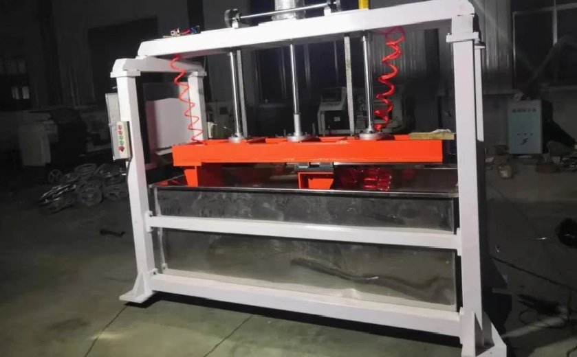 Máquina de Esmaltado, Torsión y Trenzado de Alambre de Alta Velocidad (0,04-6,0 mm)